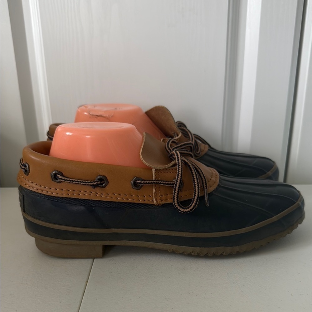 *DUCK BOOTS FROM TALBOTS (sz 8) - Picture 2 of 7